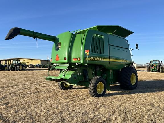 Image of John Deere 9560 STS equipment image 2