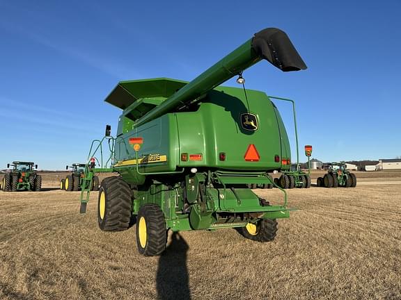 Image of John Deere 9560 STS equipment image 3