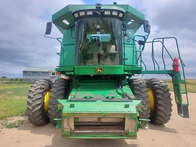 Image of John Deere 9660 STS equipment image 2