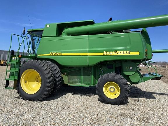 Image of John Deere 9660 STS equipment image 2