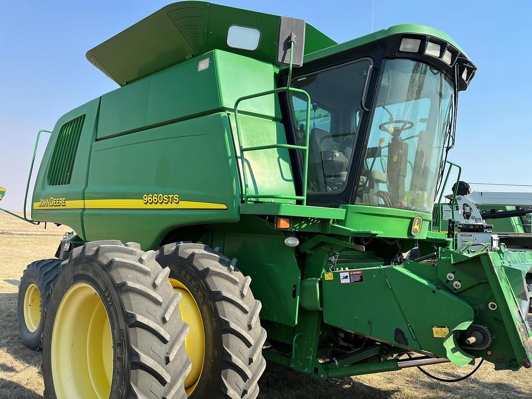 Image of John Deere 9660 STS Primary image