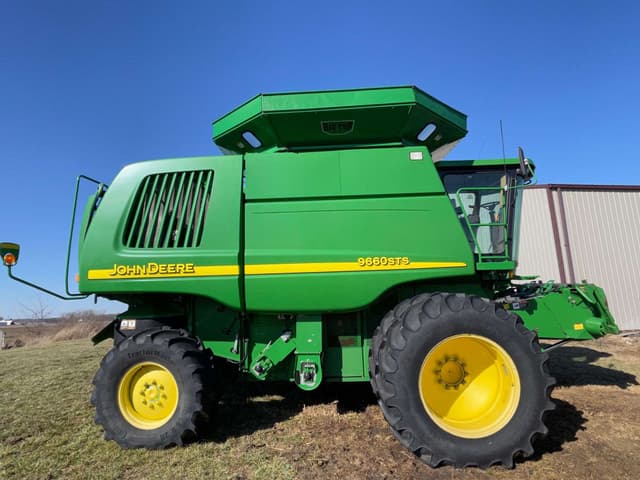 Image of John Deere 9660 STS equipment image 1