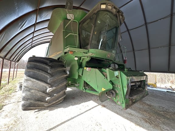 2005 John Deere 9660 STS Equipment Image0