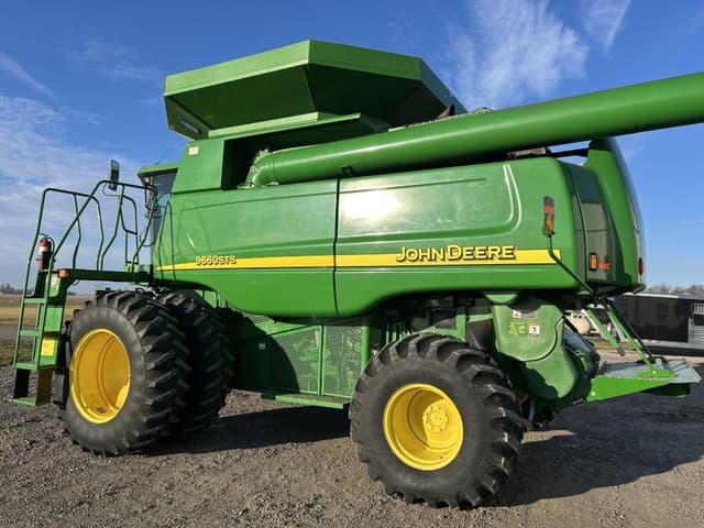 Image of John Deere 9660 STS equipment image 4