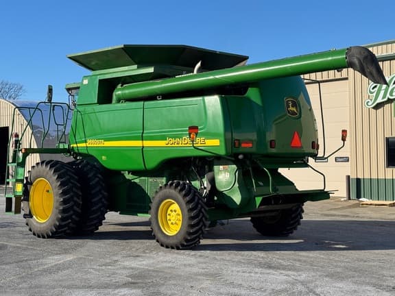 Image of John Deere 9660 STS equipment image 2