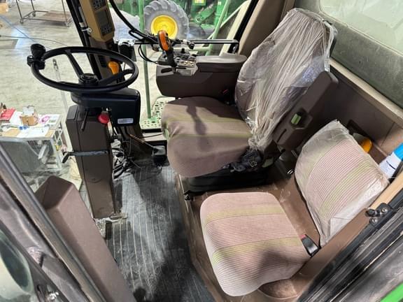 Image of John Deere 9660 STS equipment image 4