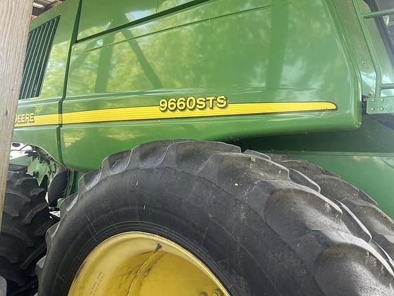 Image of John Deere 9660 STS equipment image 4