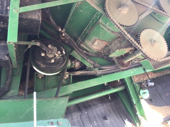 Image of John Deere 9660 STS equipment image 4