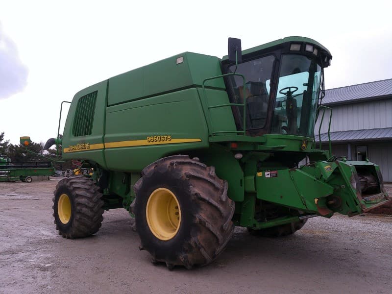 Image of John Deere 9660 STS Primary image