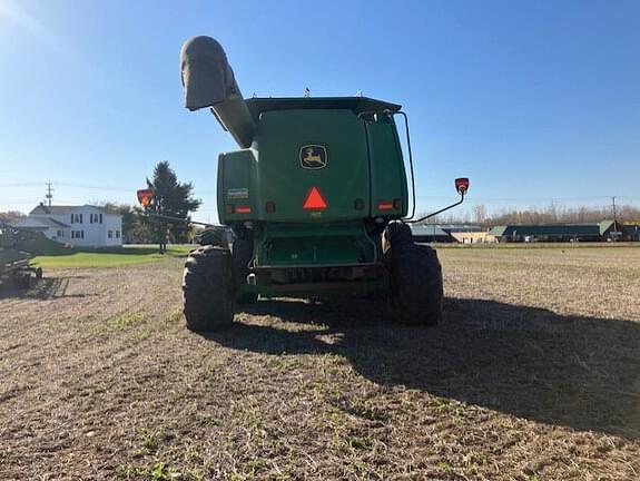 Image of John Deere 9760 STS equipment image 3