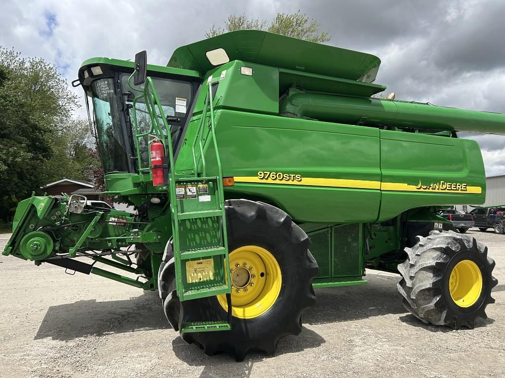Image of John Deere 9760 STS Primary image