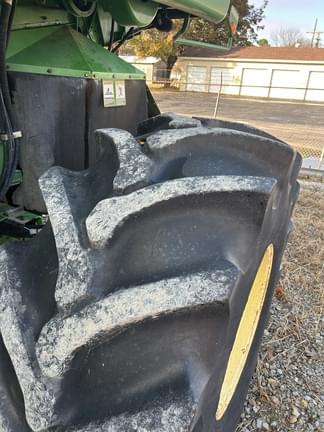 Image of John Deere 9760 STS equipment image 3