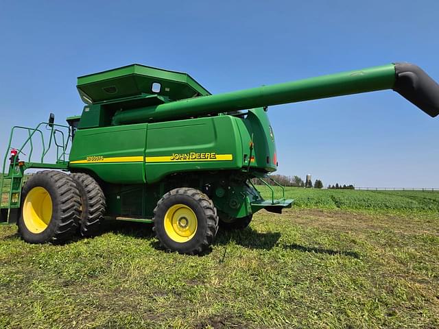 Image of John Deere 9760 STS equipment image 4