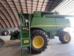 2005 John Deere 9760 STS Image