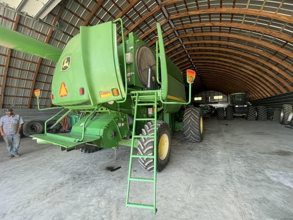 Image of John Deere 9760 STS equipment image 3