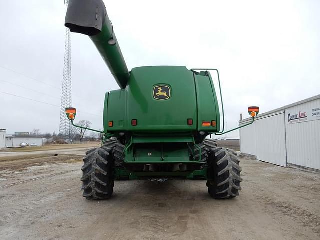 Image of John Deere 9760 STS equipment image 3