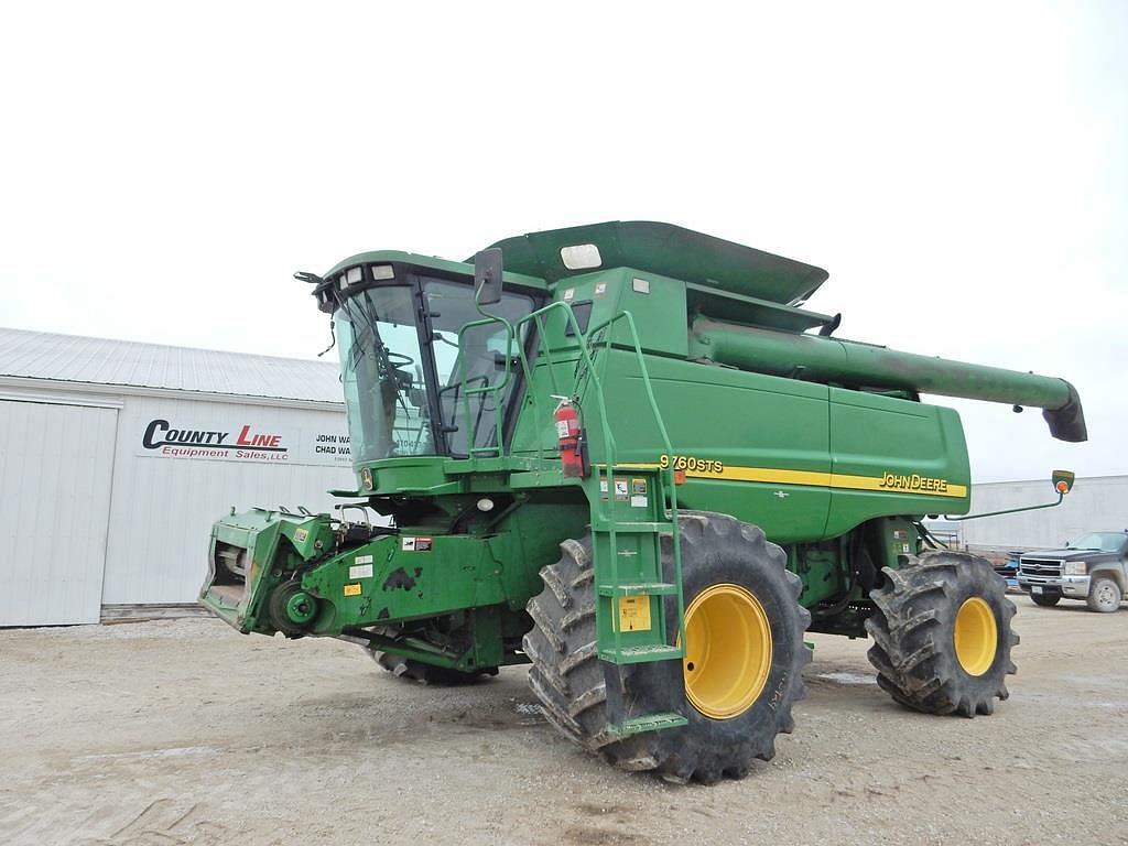 Image of John Deere 9760 STS Primary image