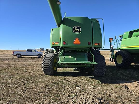 Image of John Deere 9860 STS equipment image 4