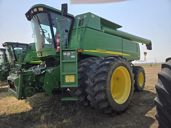 Image of John Deere 9860 STS equipment image 1