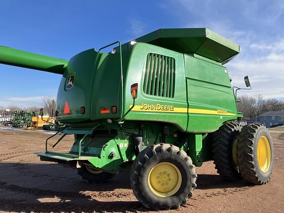 Image of John Deere 9860 STS equipment image 3