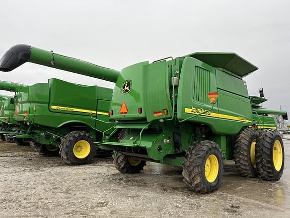 Image of John Deere 9860 STS equipment image 2