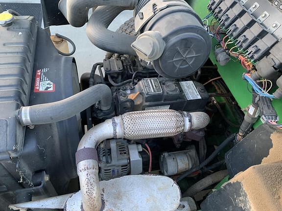 Image of John Deere 997 equipment image 2
