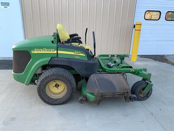 Image of John Deere 997 Primary image