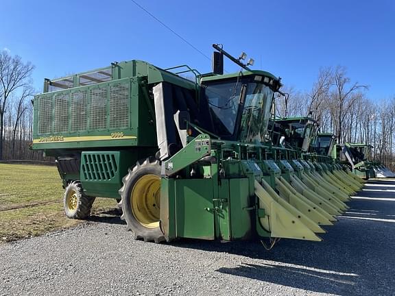 Image of John Deere 9996 equipment image 2