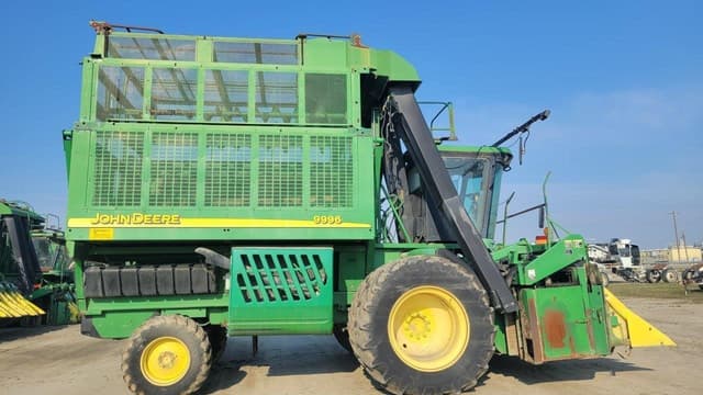 Image of John Deere 9996 equipment image 1