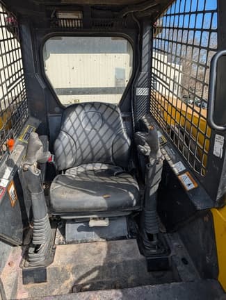 Image of John Deere CT332 equipment image 3