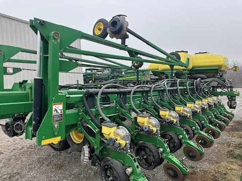 Image of John Deere DB60 equipment image 2