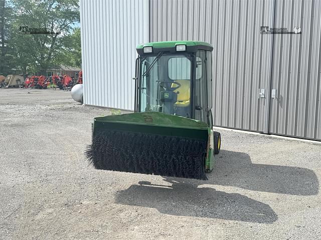 Image of John Deere 1435 equipment image 1