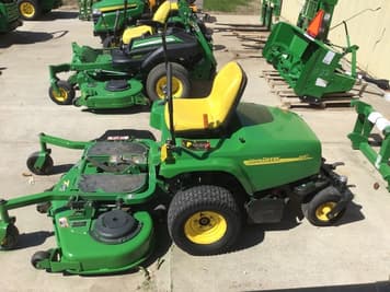 Main image John Deere F687