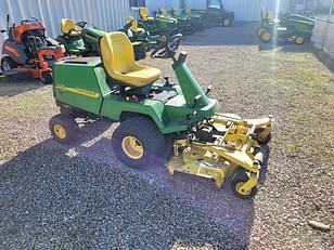 Main image John Deere F725 3