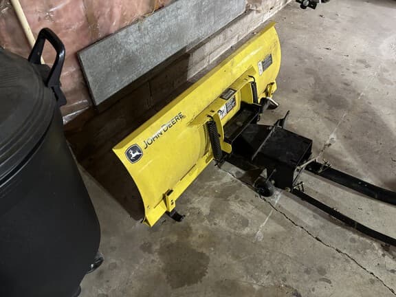 Image of John Deere GT245 equipment image 4