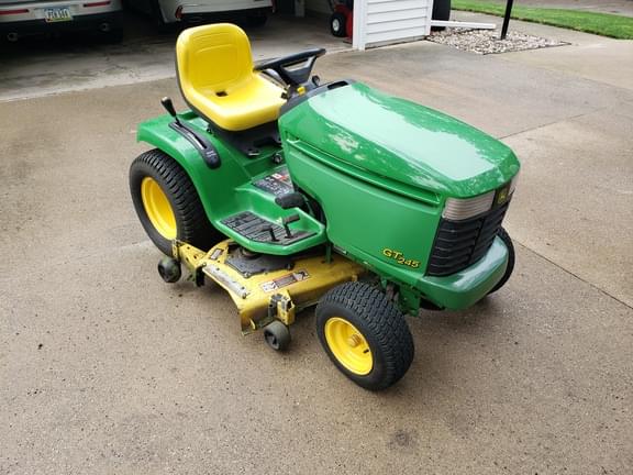 Image of John Deere GT245 equipment image 1