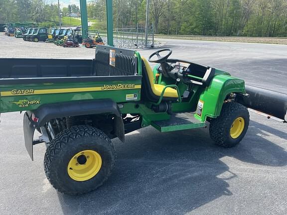 Image of John Deere Gator 4x4 equipment image 3