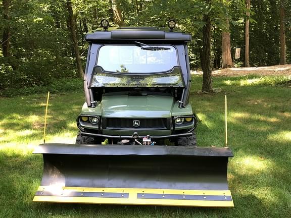 Image of John Deere Gator HPX equipment image 4