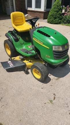 2005 John Deere L120 Equipment Image0