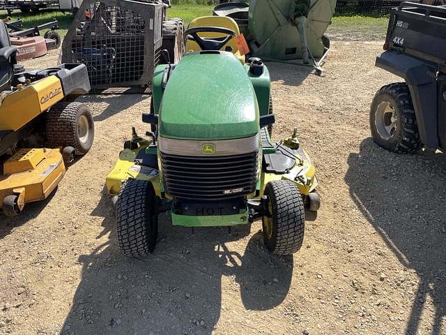 Image of John Deere LX280 equipment image 1