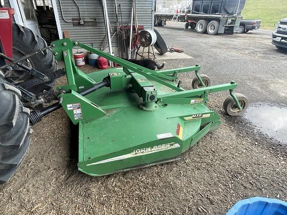 Image of John Deere MX8 equipment image 2