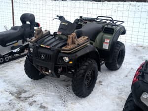 2005 John Deere Buck 650 Image