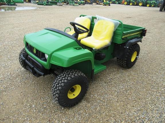 Image of John Deere Gator TS 4x2 equipment image 4