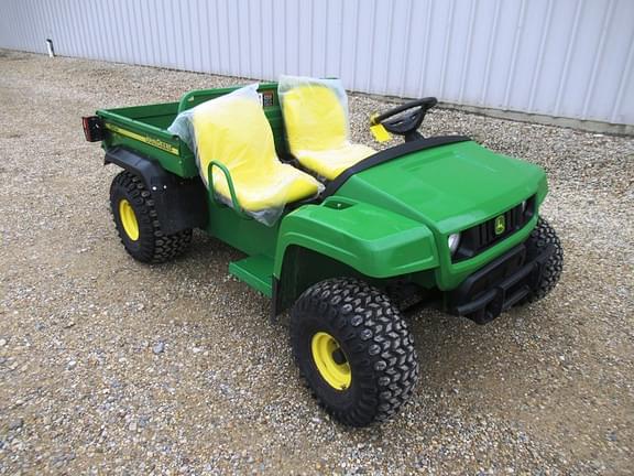 Image of John Deere Gator TS 4x2 equipment image 2