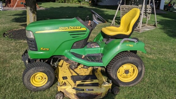 Main image John Deere X475