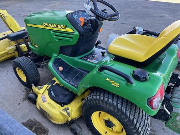 Image of John Deere X475 equipment image 1