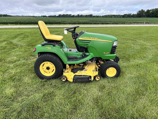 Image of John Deere X485 equipment image 1