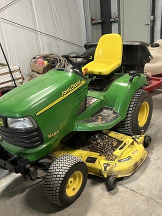 2005 John Deere X485 Equipment Image0