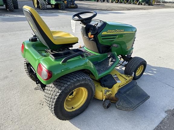 Image of John Deere X485 equipment image 4