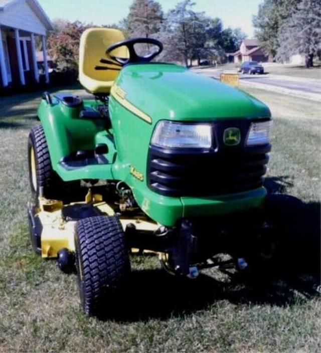 Image of John Deere X485 equipment image 1